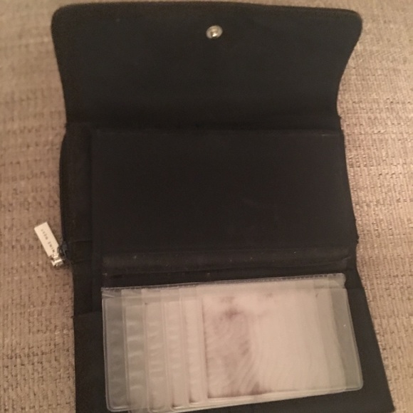 Nine West Wallet - Picture 3 of 4